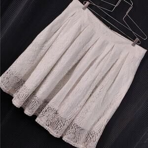 NWT! GIRSTUNM! GORGEOUS CREAM LACE OVER CREAM LINING FULL, PLEATED SKIRT! SZ 3X